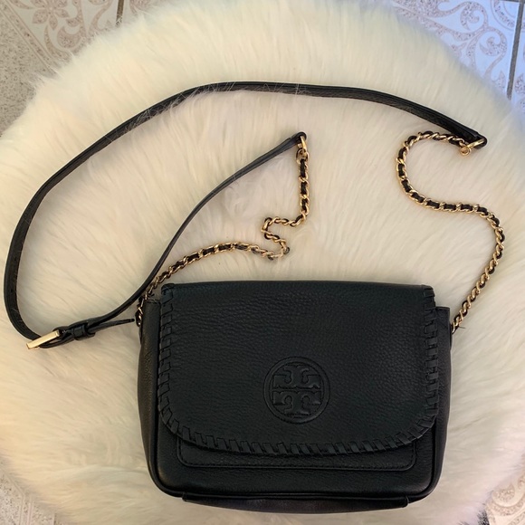 Tory Burch Handbags - Tory Burch Crossbody bag (black)